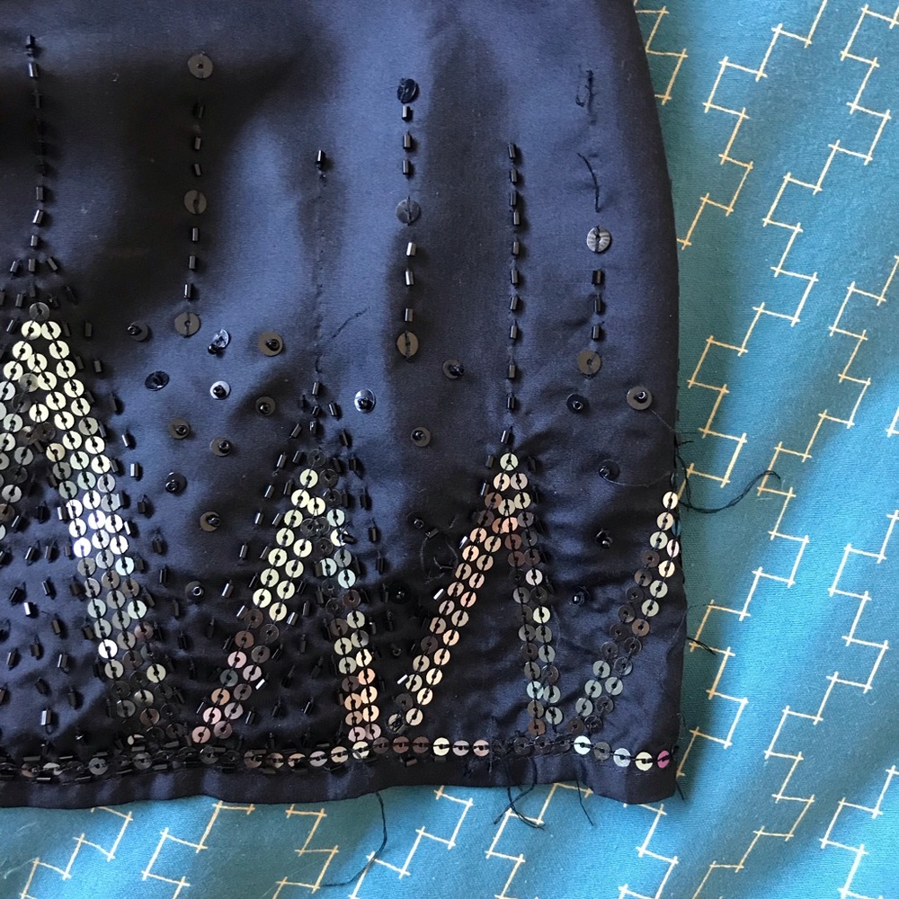 Silk beaded top, size small - Picture 7 of 8